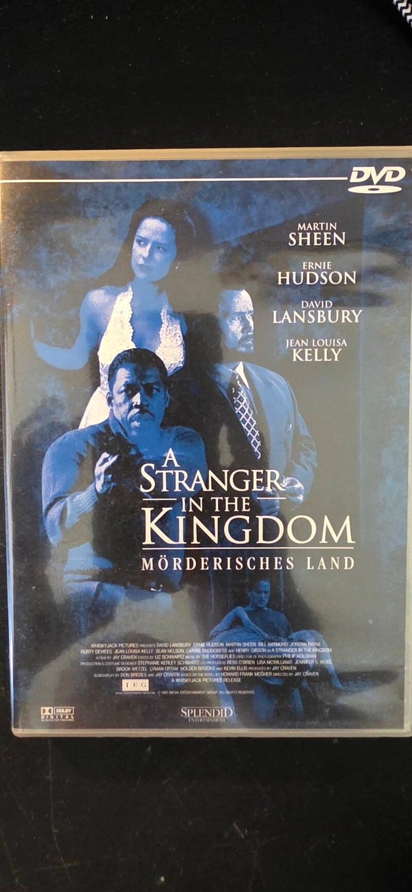 A Stranger in the Kingdom - Mörderisches Land   O6