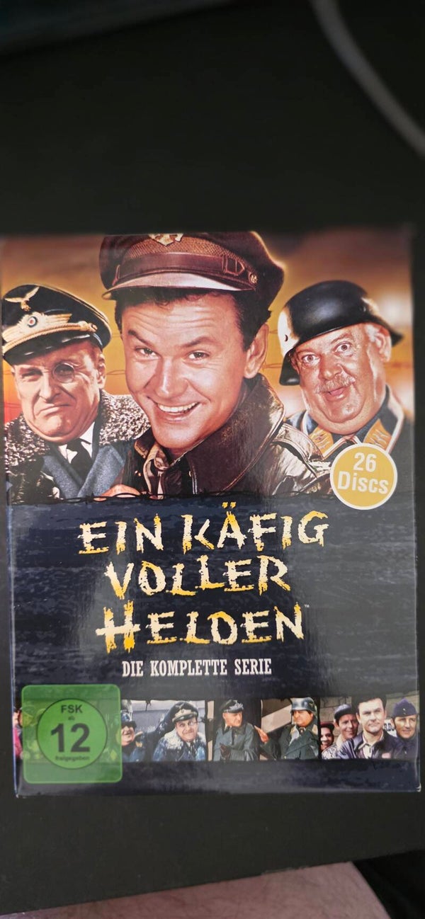 Ein Käfig Voller Helden - Komplette Serie   O6