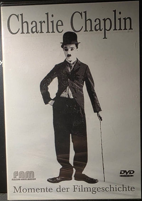 Charlie Chaplin - Momente der Filmgeschichte   NEU    O8