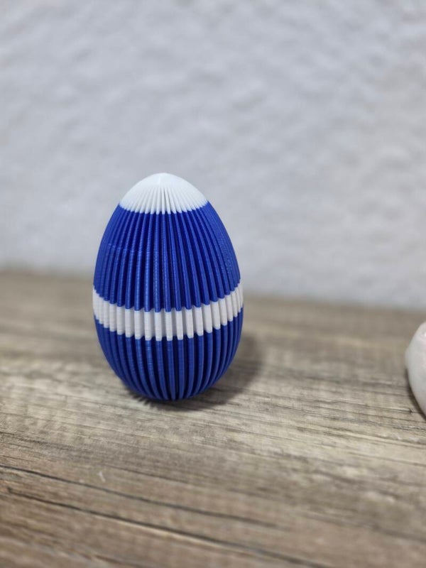 Dekoratives 3D-Druck Ei – modernes Rillen-Design – Deko Ei in Wunschfarbe