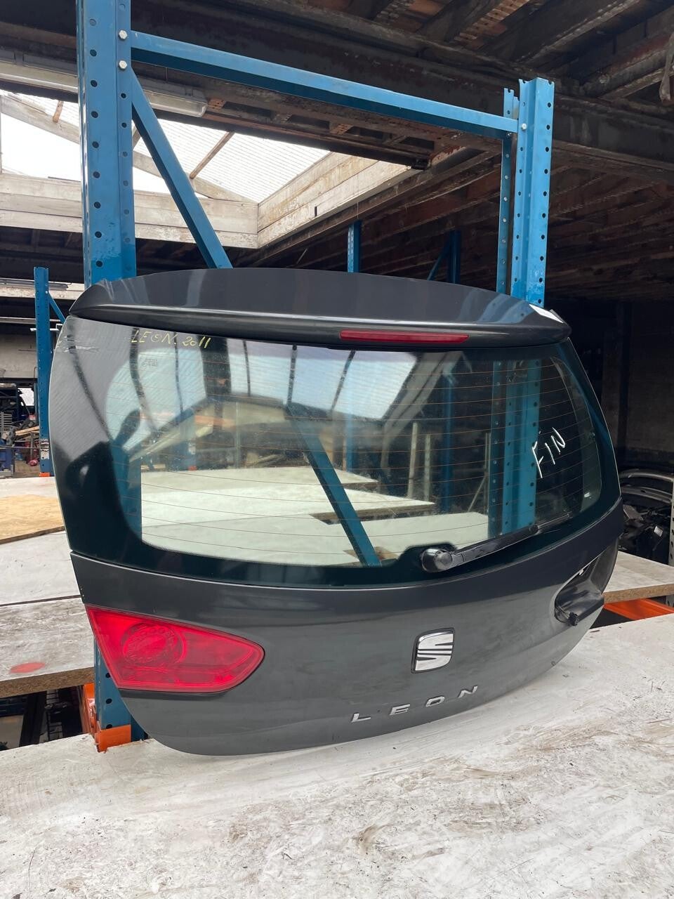 ACHTERKLEP SEAT LEON 2011