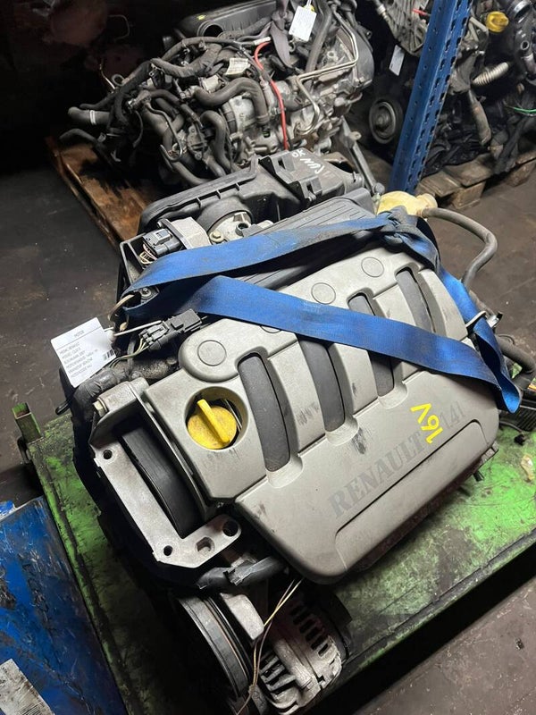 MOTOR RENAULT CLIO 3 1.4 16V BENZINE 2007