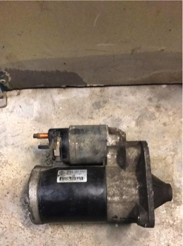 Startmotor Dacia Sandero 1.4 Benzine