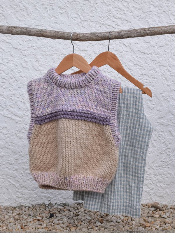 Knit 251001 - Big Kids XS/S Vest