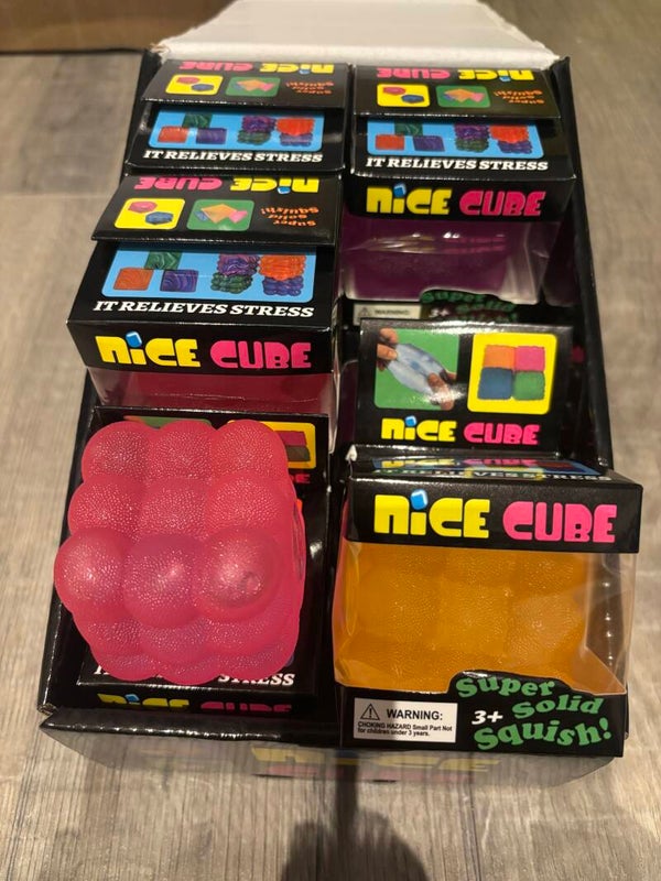 Nice cube squishy