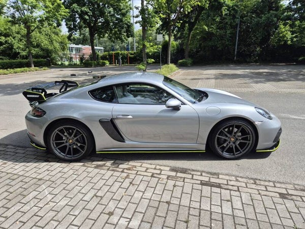 Netwerk Event Cars & Burgerliefde