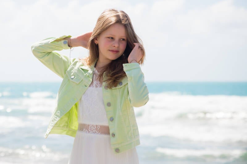 communie lentefeest buiten op locatie aan zee