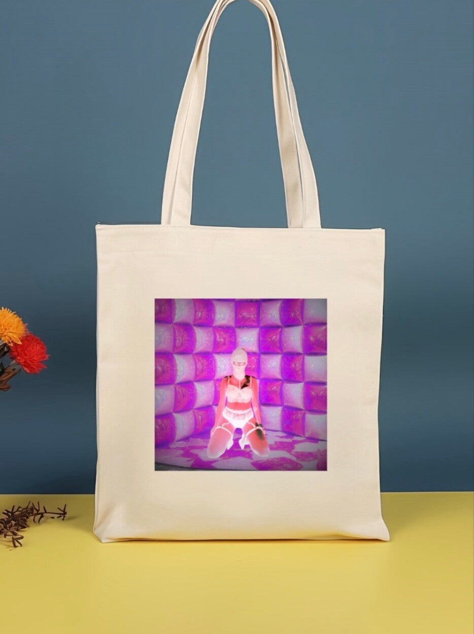 Tote bag