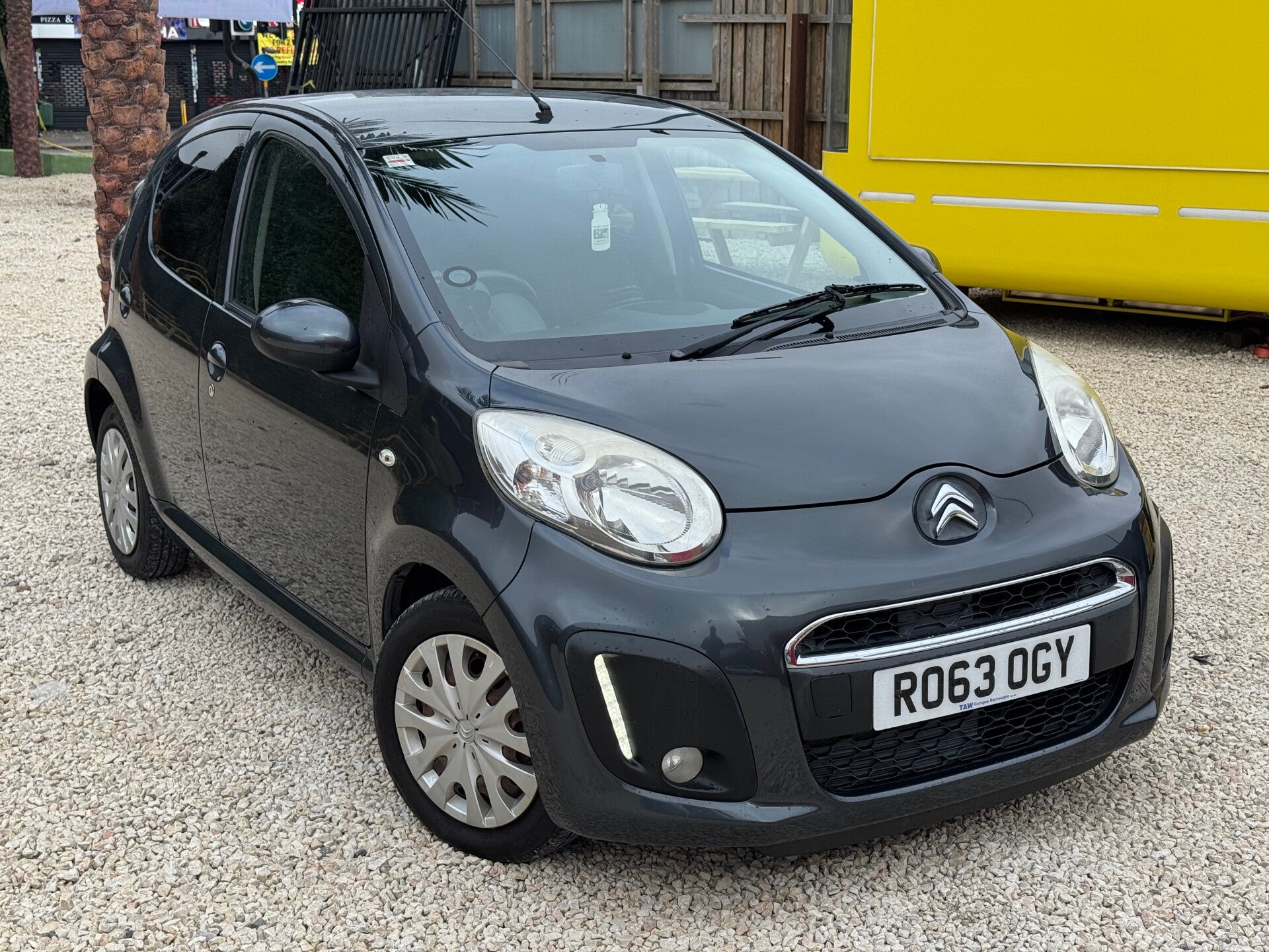 Automatic Citroen C1 2013 1.0 Petrol