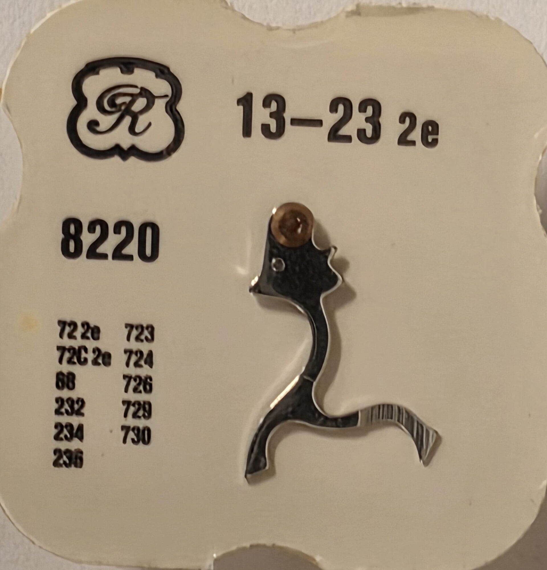 8220 Hammer mounted; Valjoux 23, Valjoux 72, Valjoux 72C, Valjoux 88, Valjoux 232, Valjoux 234, Valjoux 236, Valjoux 723, Valjoux 724, Valjoux 726, Valjoux 729, Valjoux 730, Valjoux 886