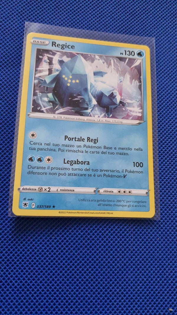 Regice carta pokemon