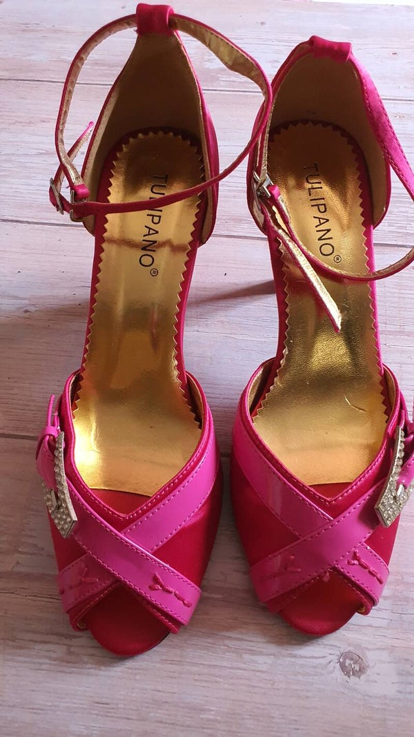 Sandalo fucsia tulipano