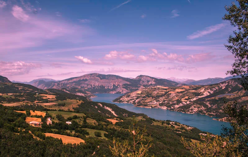 Lac de Serre Ponçon - Alpes de Hautes Provences