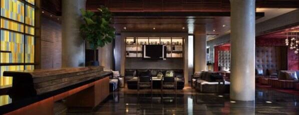 Lobby van het Ink48 hotel in New York