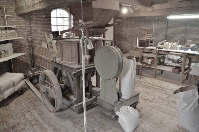 Korenmolen De Zwaluw te Hoogeveen 8