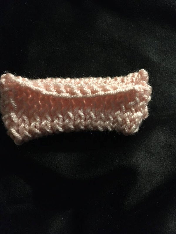 StudioAvai20 PURSE Mini Receipt Tissue Purse 3.5” By 1” Pink Acrylic Wool