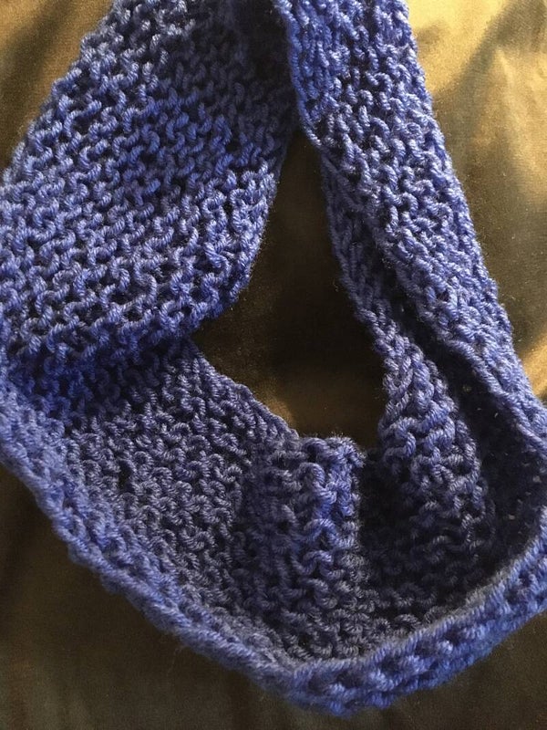 StudioAvai15 MÖBIUS SCARF Royal Blue Acrylic Yarn Garter Stitch