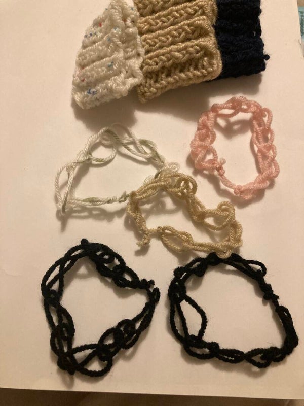 3 WRISTLETS 5 FINGER CROCHET BRACELETS Beige Pink Black Multi And Cloud Dancer Size M Approx