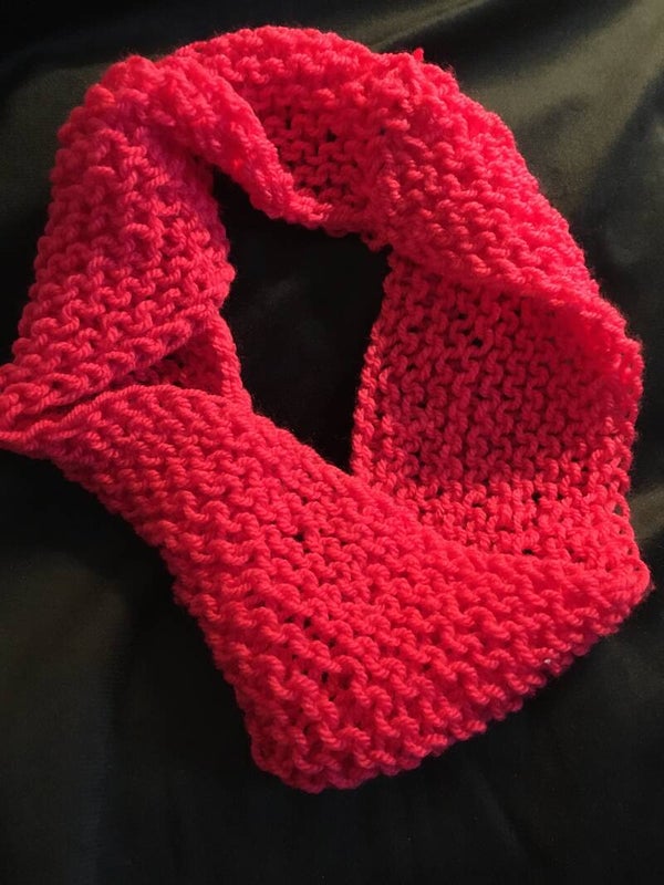 StudioAvai14 MÖBIUS SCARF Hot Pink Acrylic Yarn
