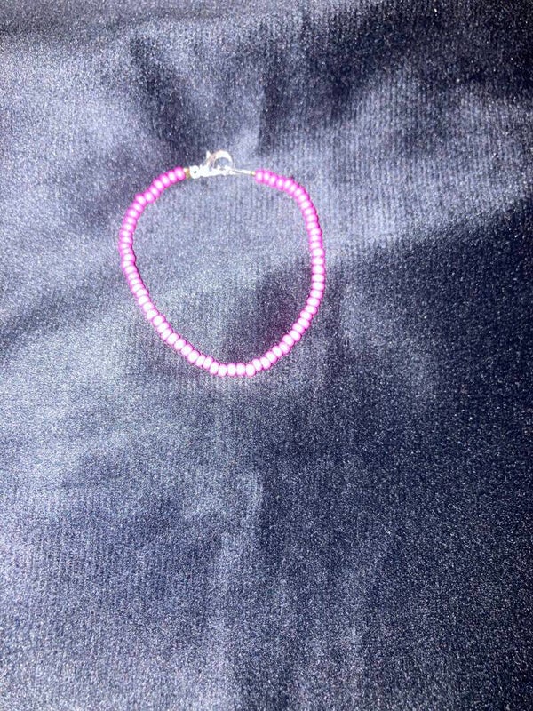 HOT PINK BRACELET Silver Plated Fastenings Resin BeadsThreaded On Copper Wire 5.8” Approximately