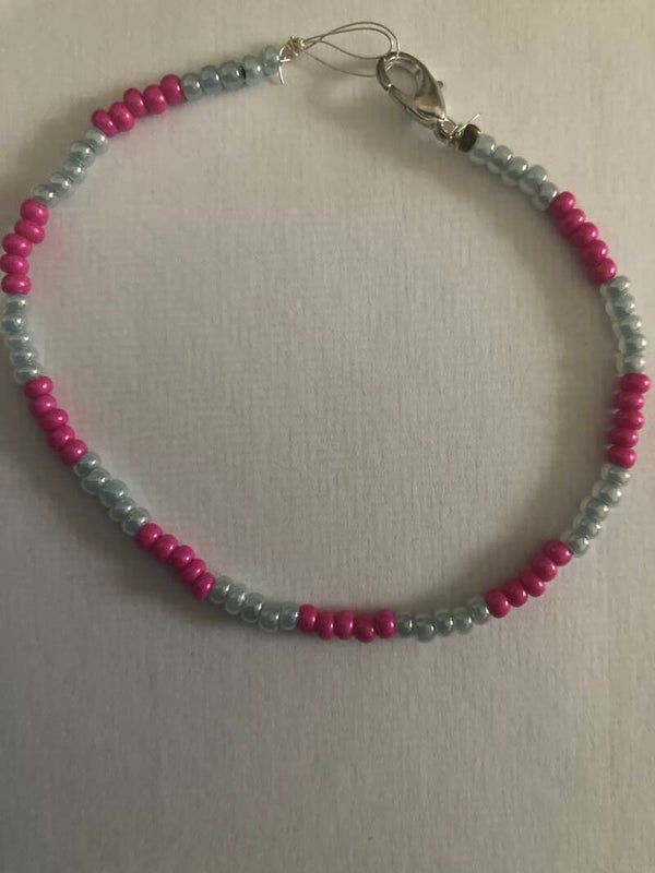 BRACELET Pink Resin Blue Glass Pearl Alternate Bracelet 17.3 cm