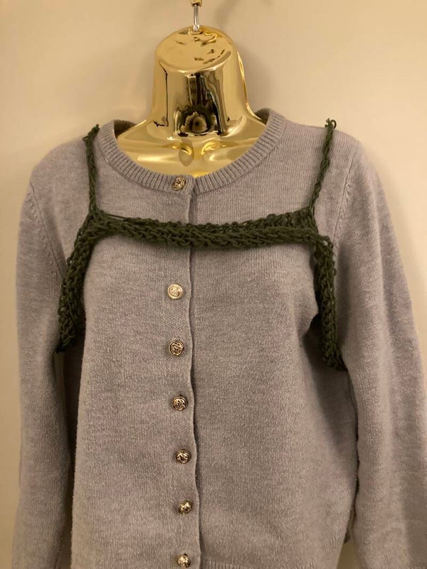 YEW KNITTED FIN TOP Green Strappy Frill Top Necklace Top Hand Knit