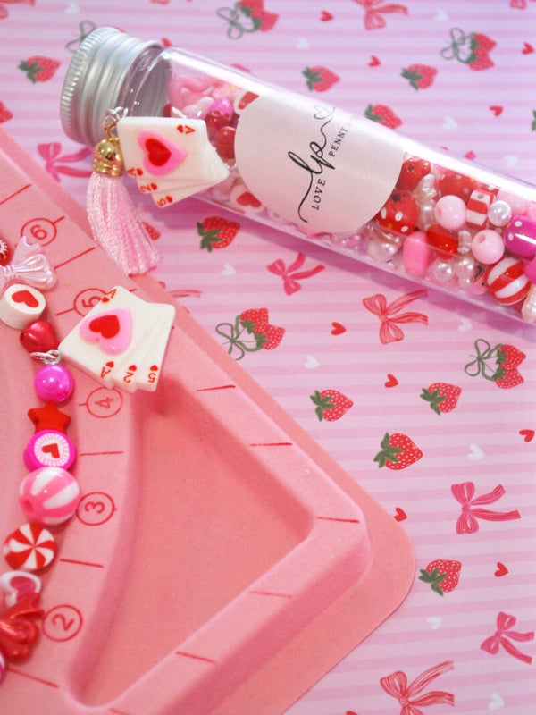 Galentines Bracelet Making Set