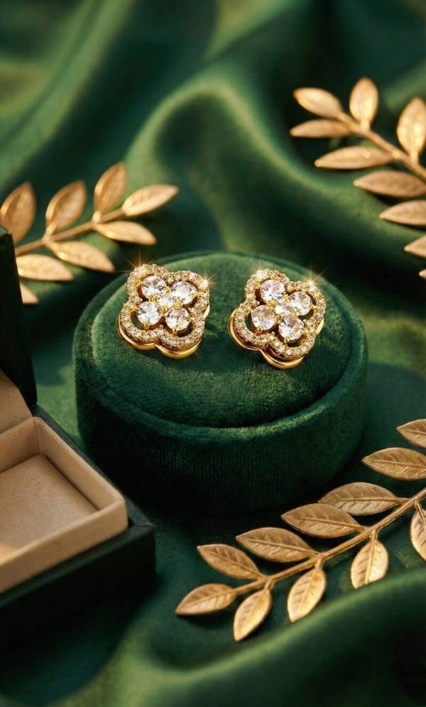 Baguette Lucky Clover Studs