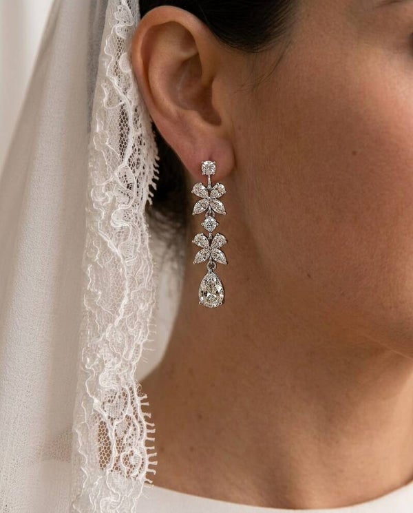 The Aeterna Stellar Pavé Studs