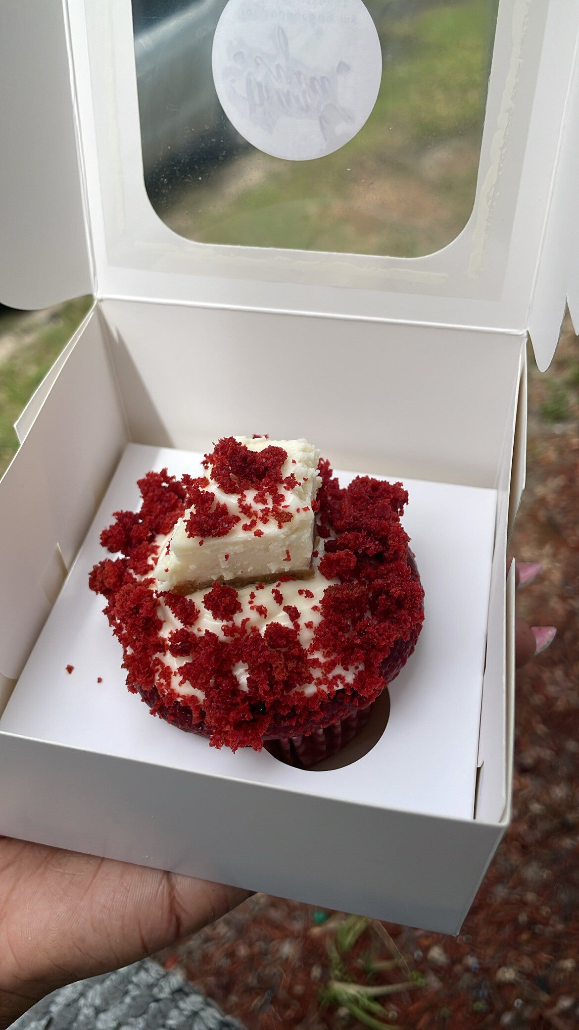 red velvet cheesecake