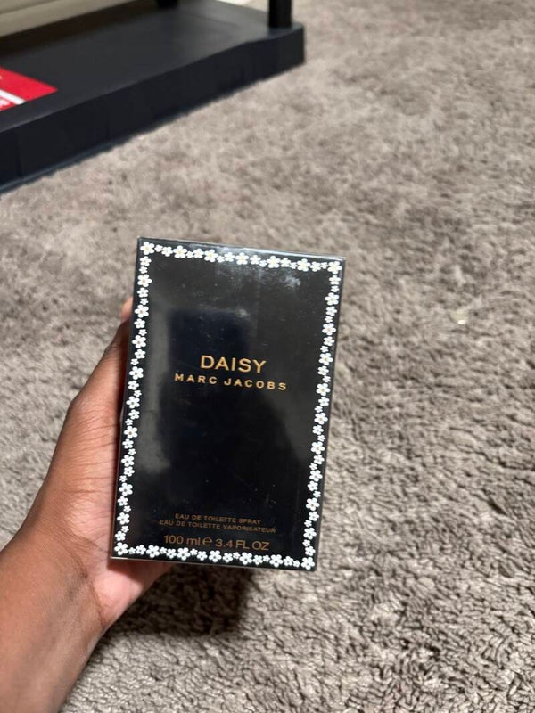 Marc Jacobs Daisy Perfume