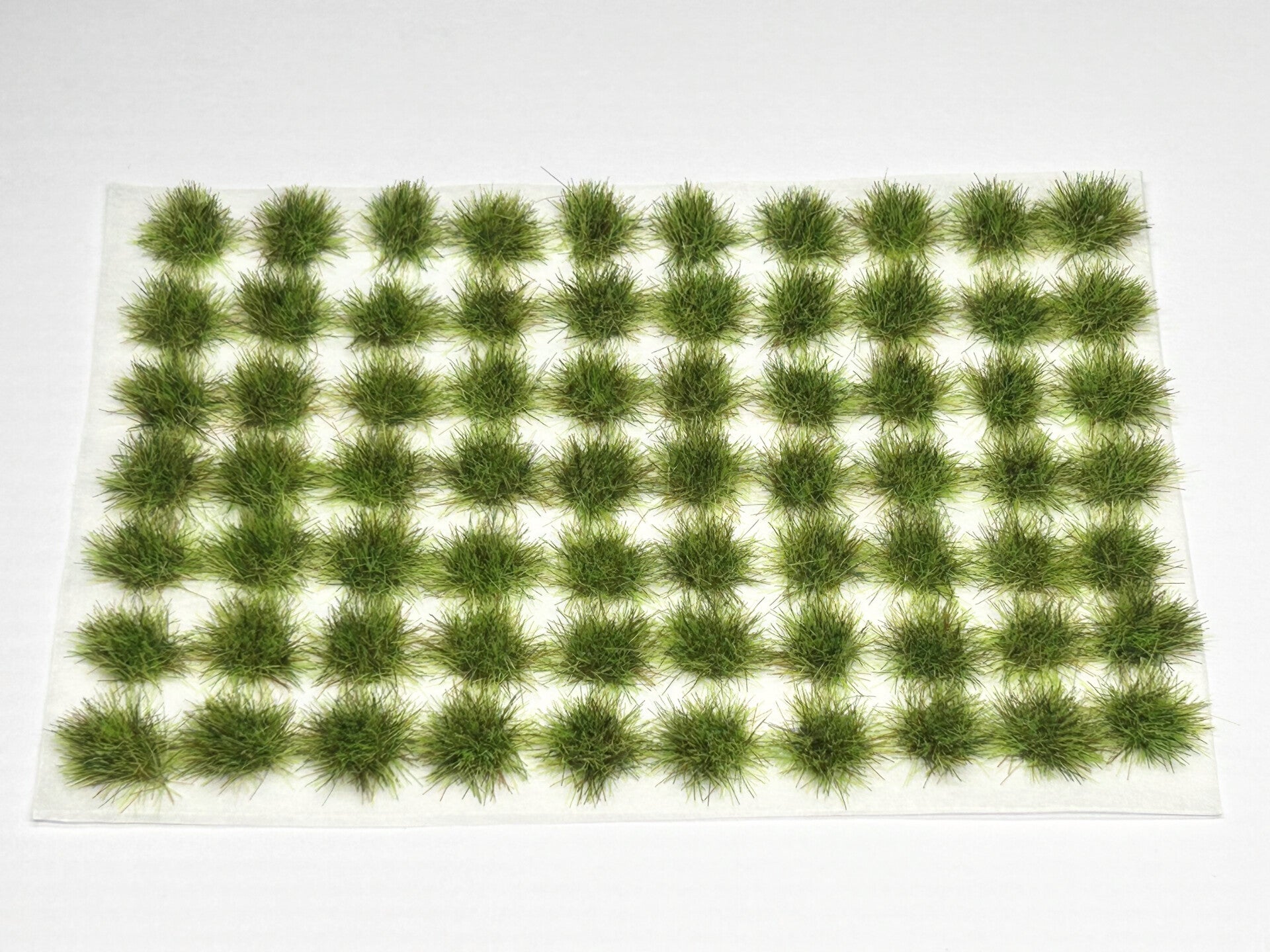 Self Adhesive Grass Tufts - 4mm Summer (Small Spread Offer x 280)