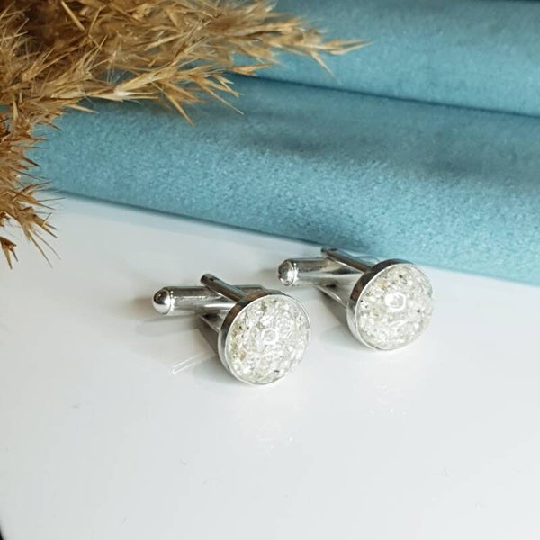 Memorial Ashes Round Cufflinks in Sterling Silver
