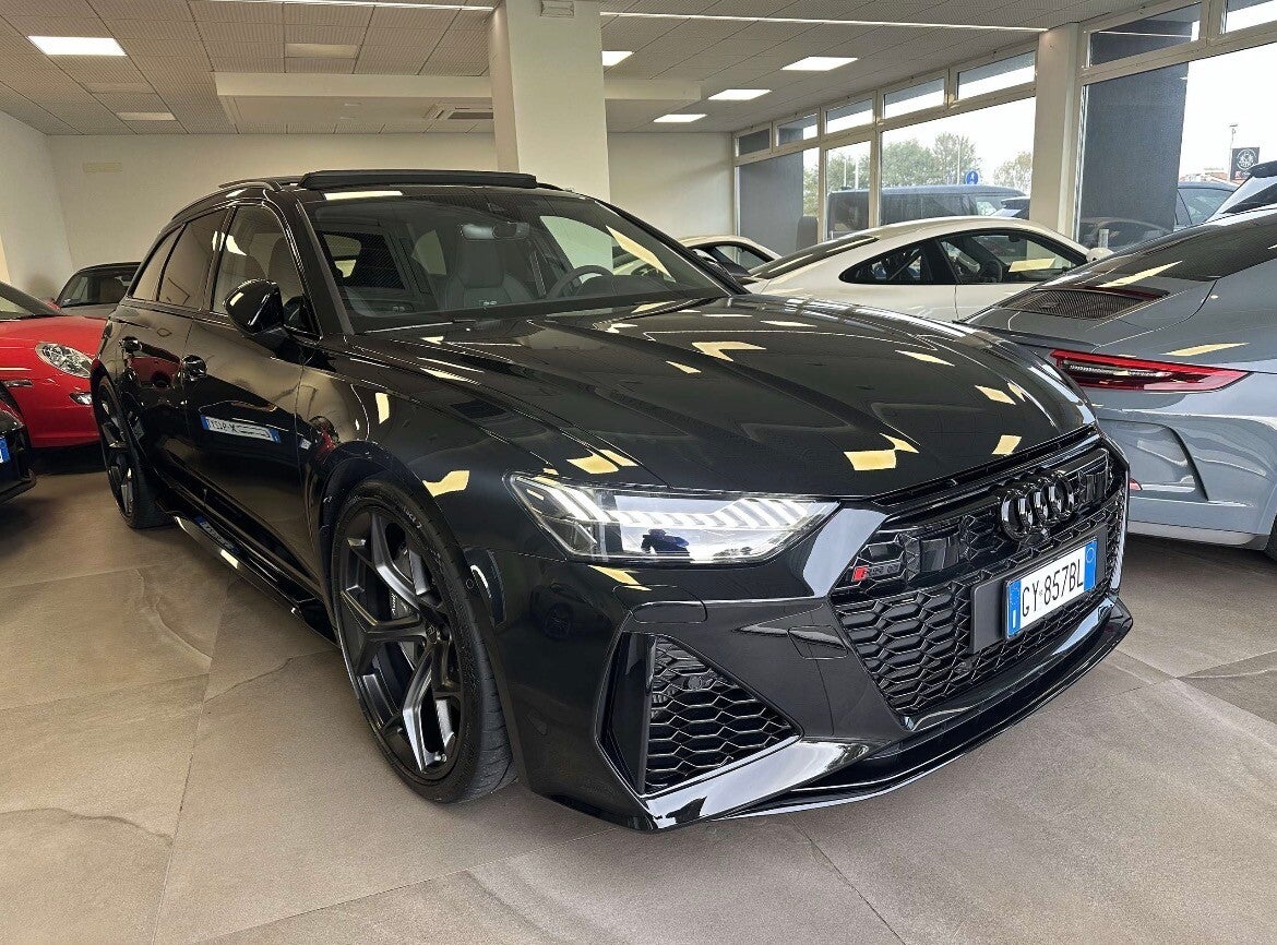 AUDI RS6 PERFORMANCE 2025 15.000KM