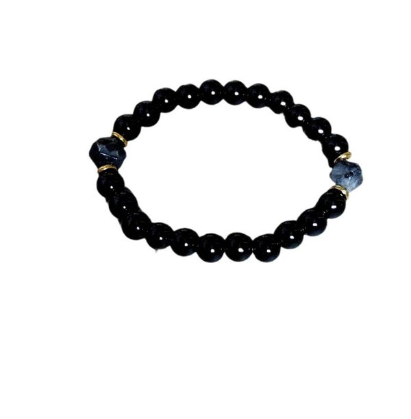 Perlenarmband Schutz