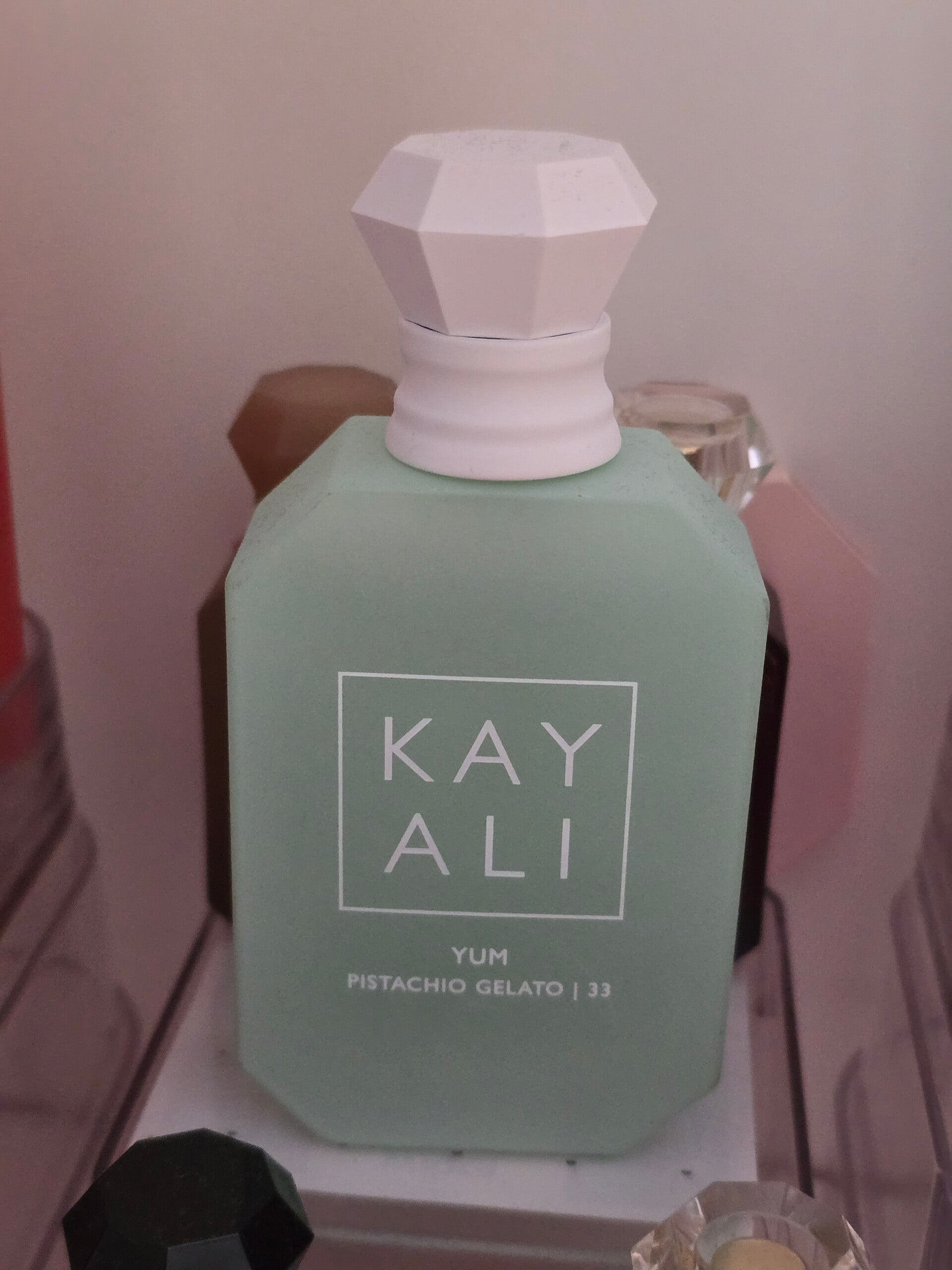 Kayali Yum Pistachio Gelato 33