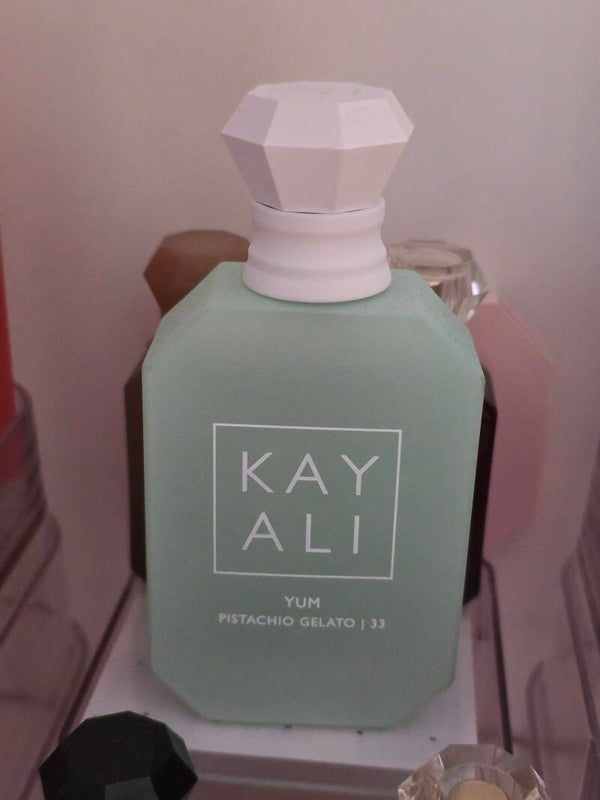Kayali Yum Pistachio Gelato 33