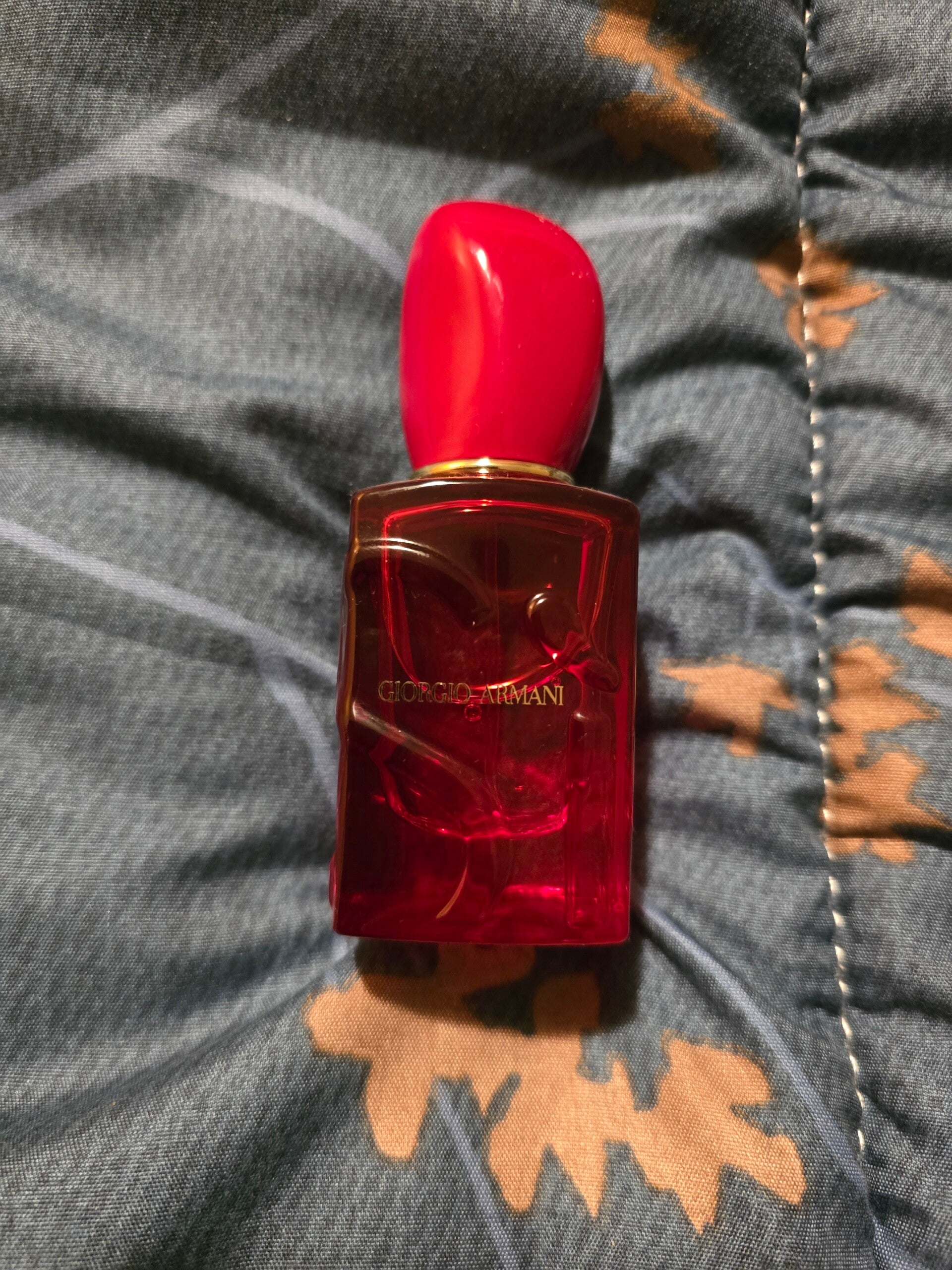 Armani Si Passione red musk