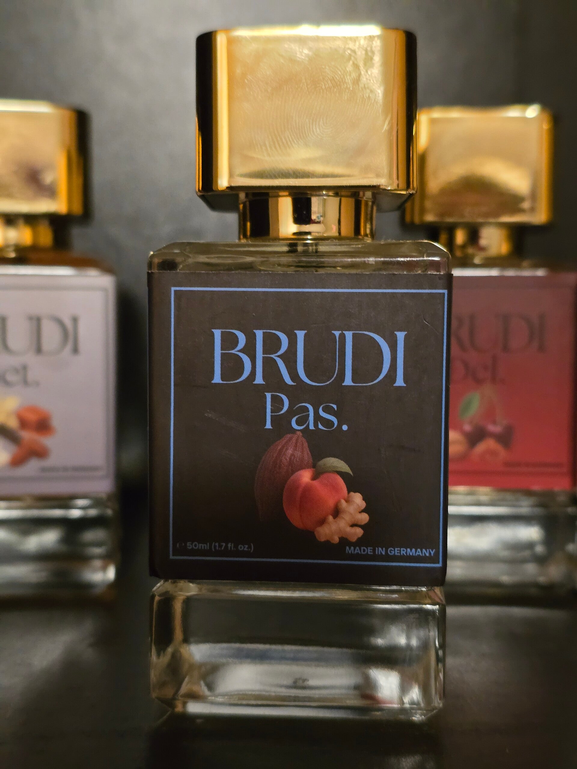 BRUDI Pas.