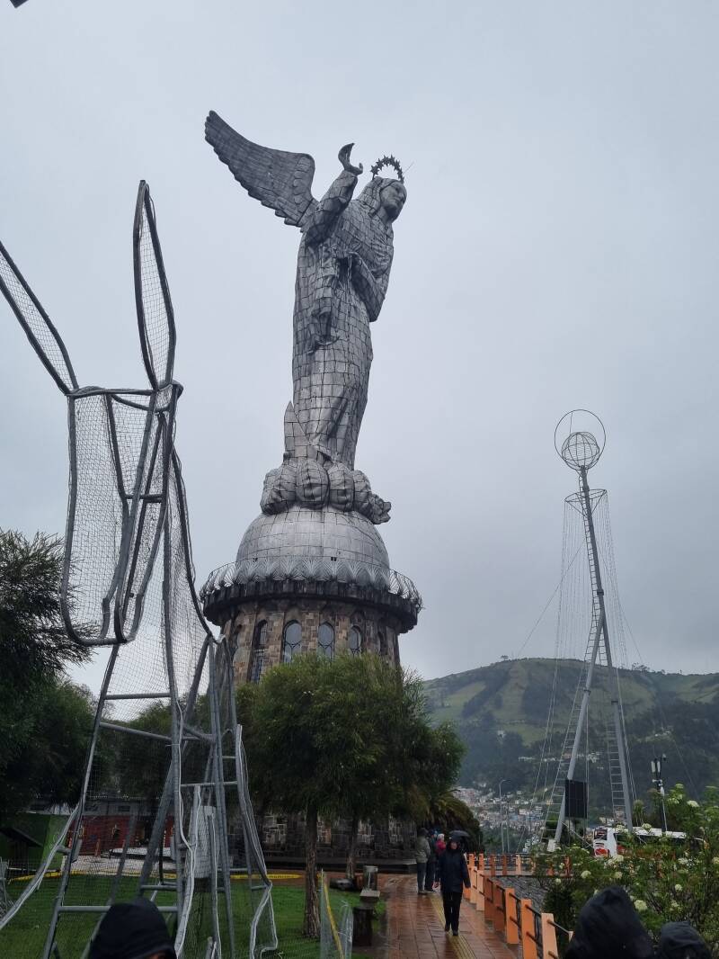 Virgen del Panecillo