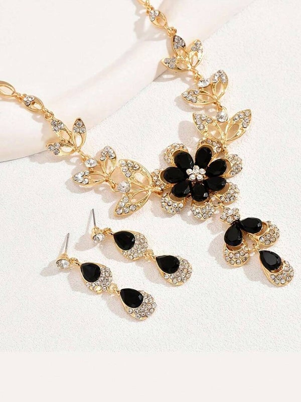 Parure Collier & Boucles d’Oreilles