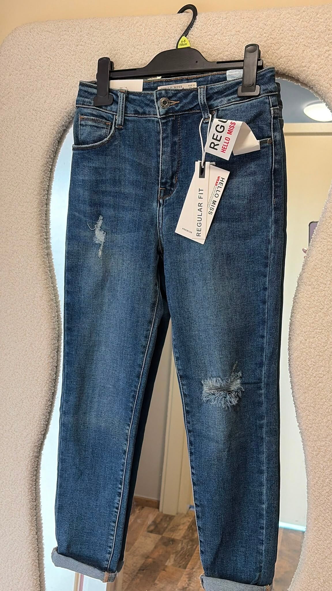 Straight jeans