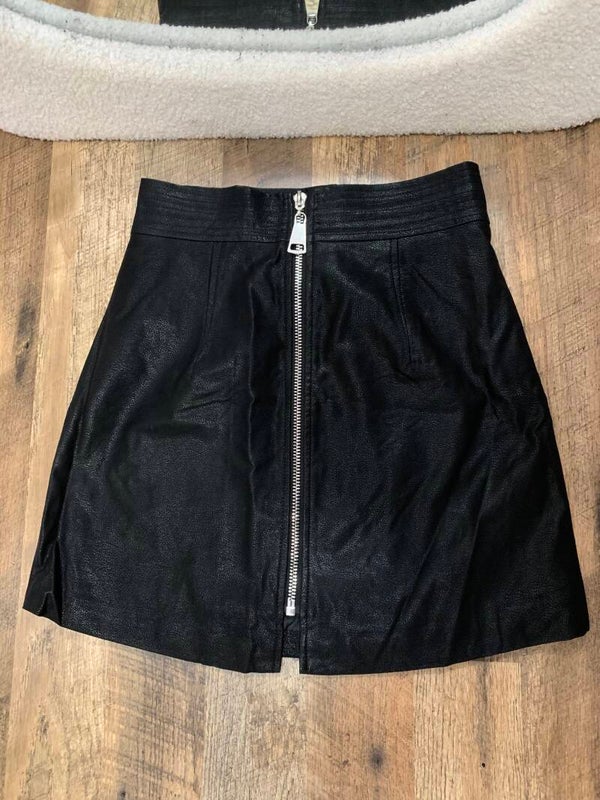 Leather look rok