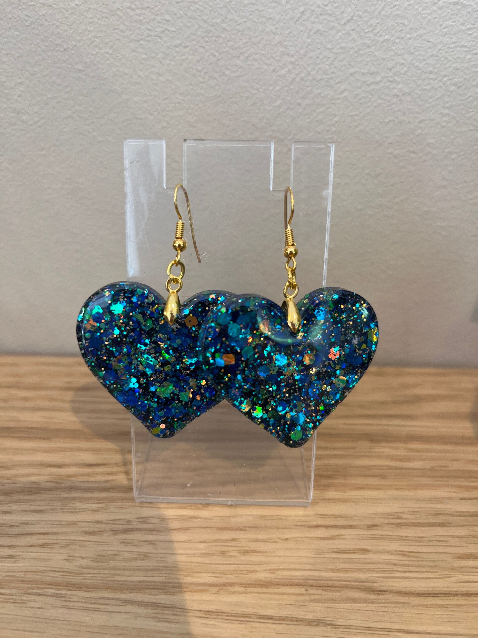 Les boucles d'oreilles Lorie