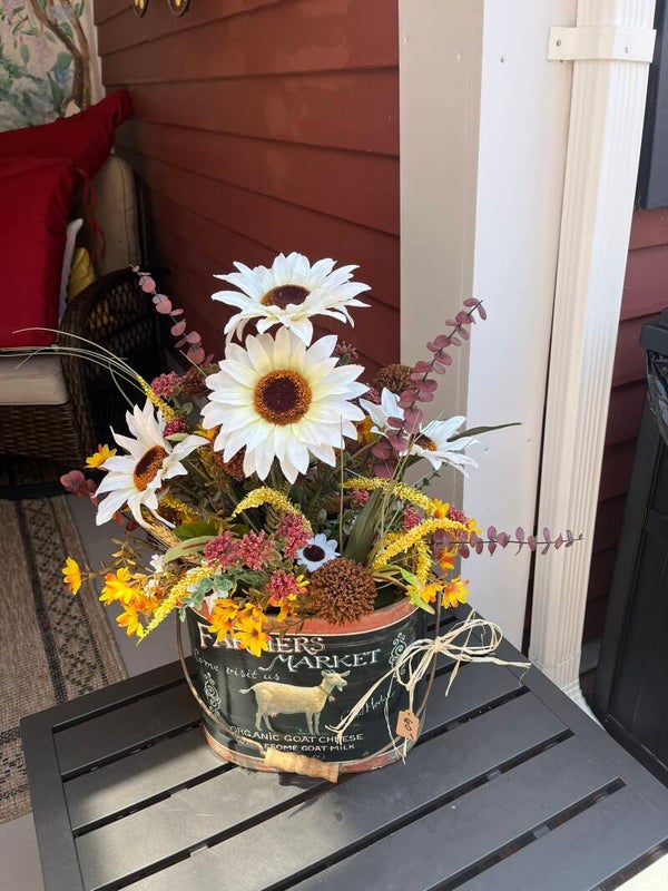 Rustic Sunflower Market Bucket