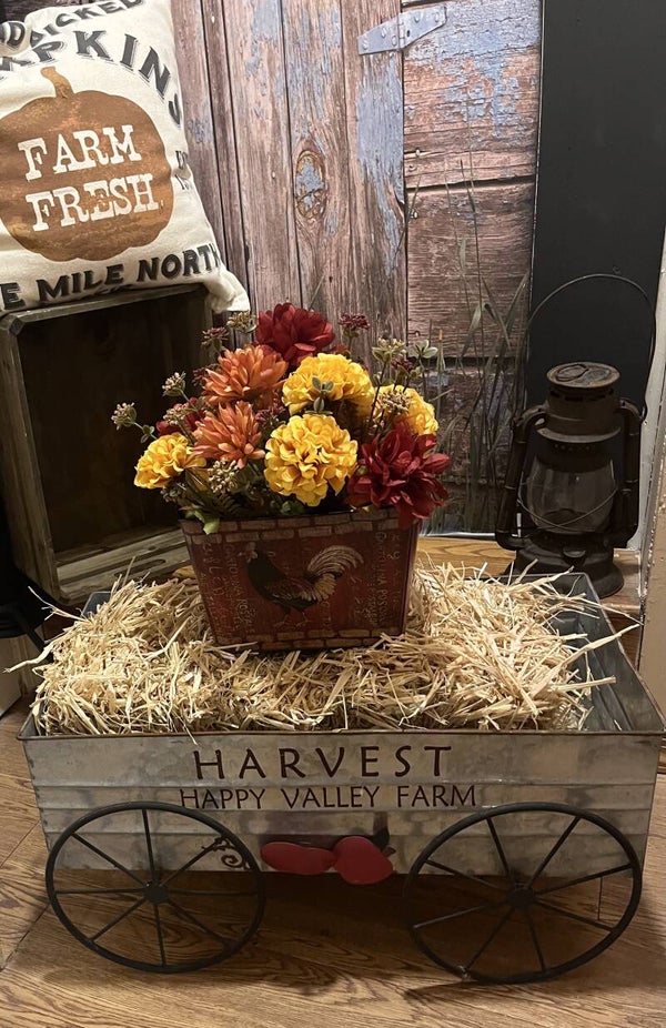 Harvest Rooster Blooms