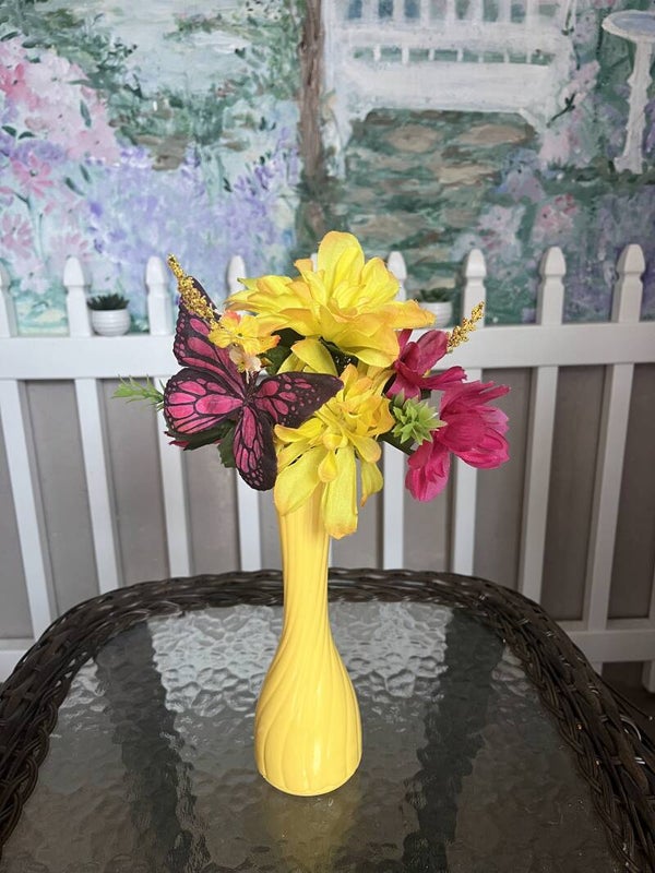 Sunshine Butterfly Blooms