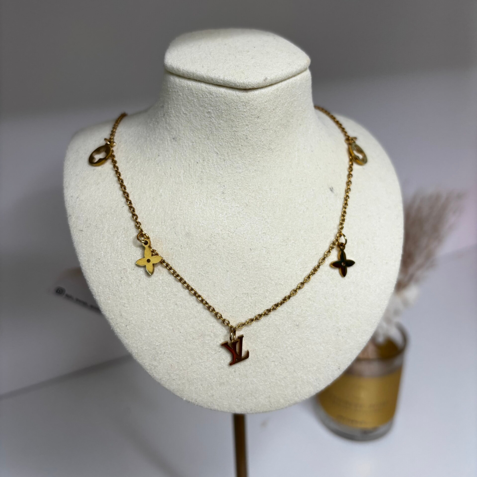 Collier