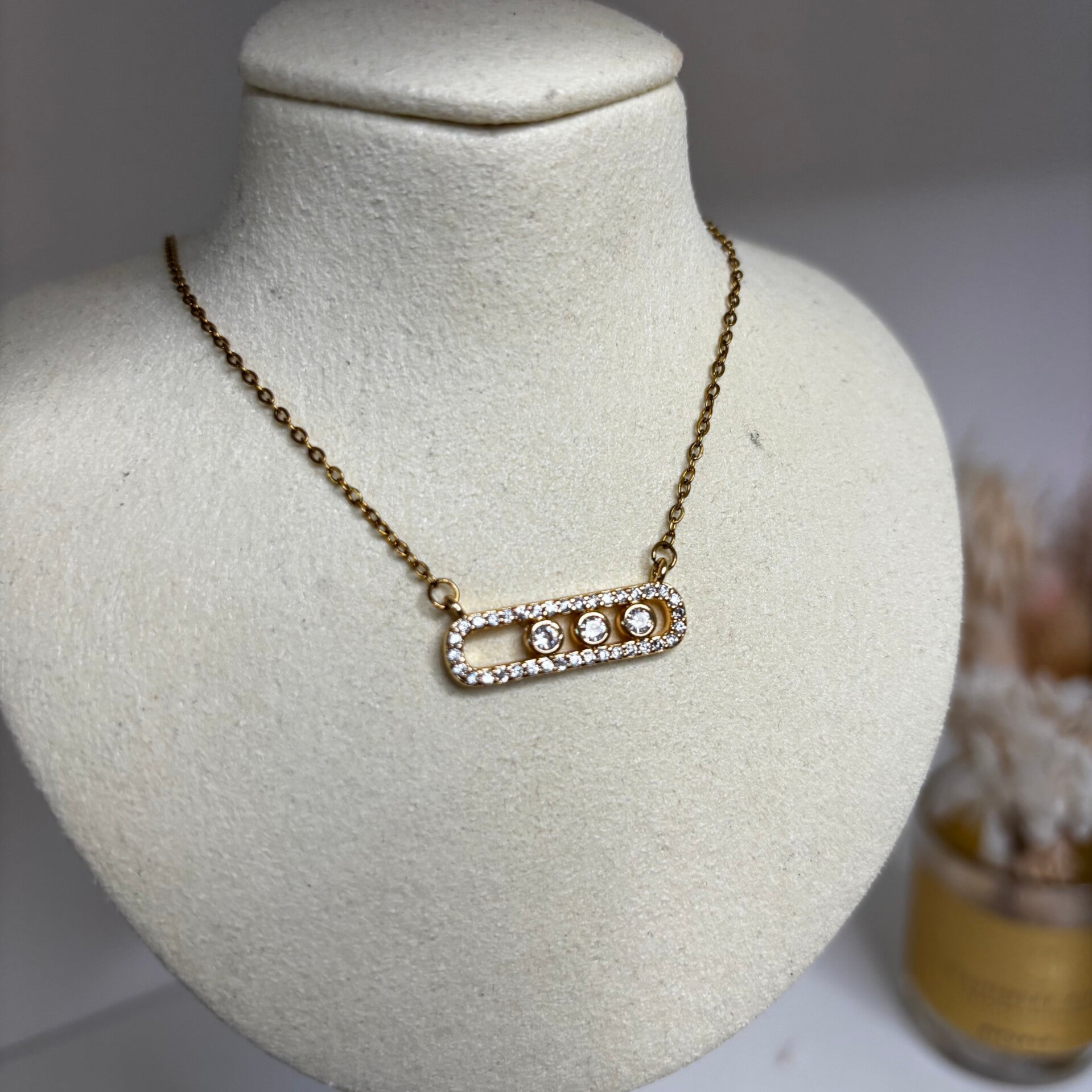 Collier