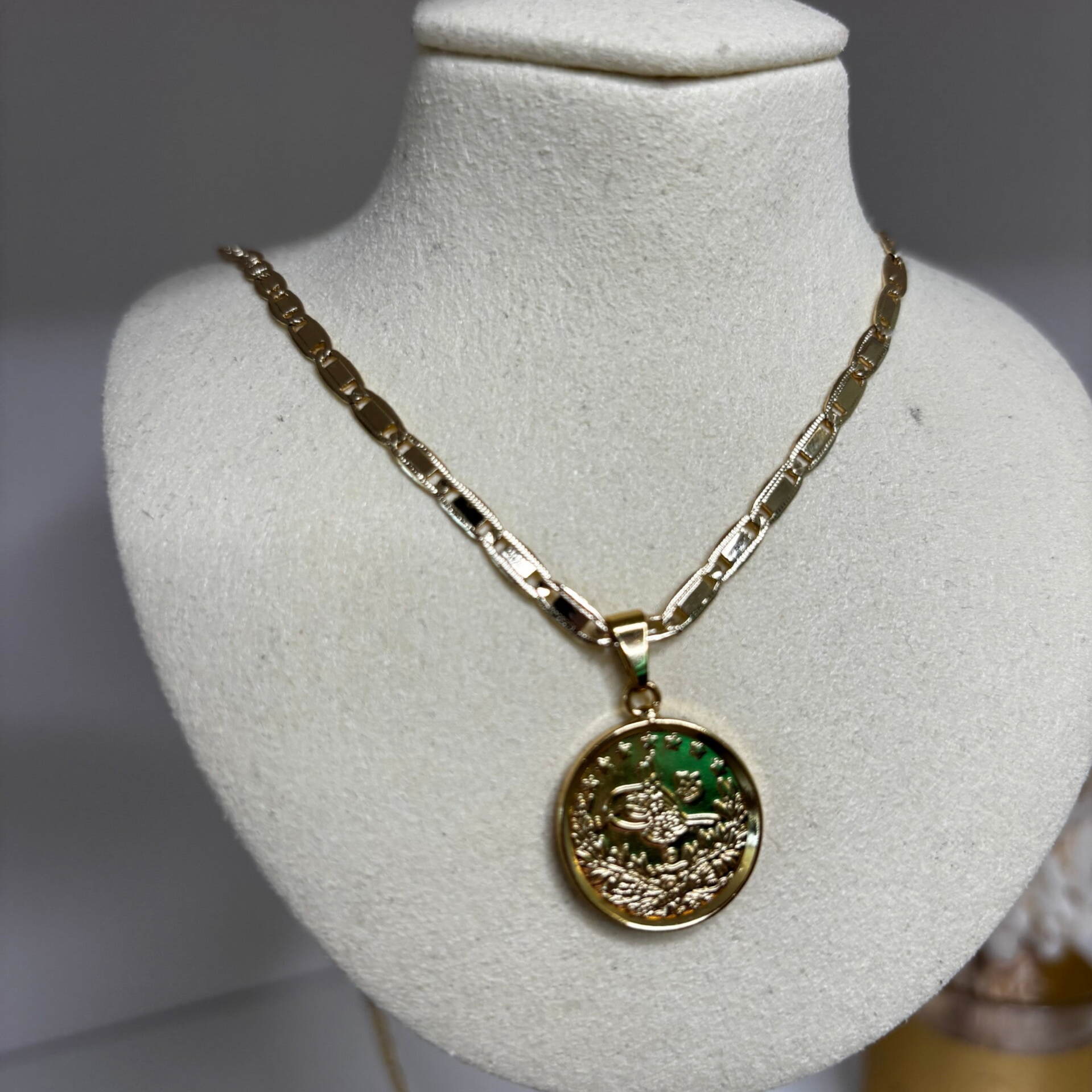 Collier
